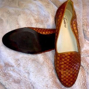 Trotters leather weave loafers